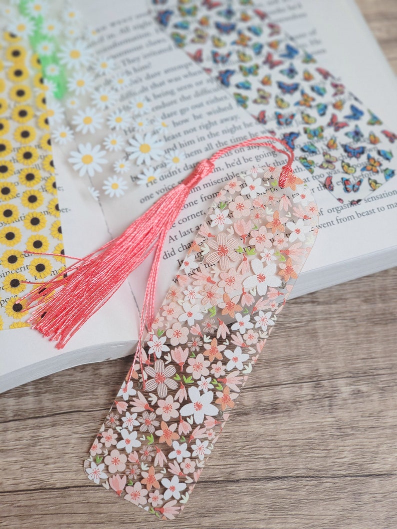DECORATED BOOKMARK main image 1