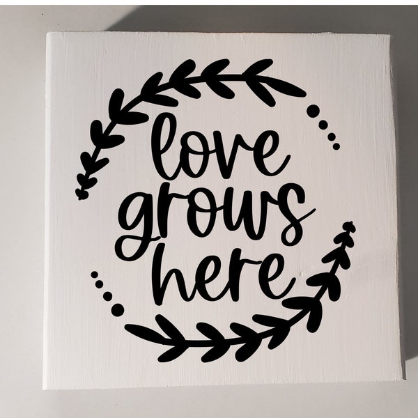 Love Grows here Wooden Block set of 4