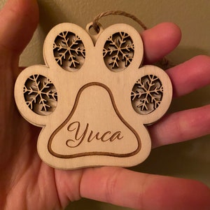 Personalized Dog Paw Print Wooden Christmas Ornament, Holiday Dog Ornament, Dog Ornament,Gift for Dog Mom, Gift for New Dog Owner, Dog Decor