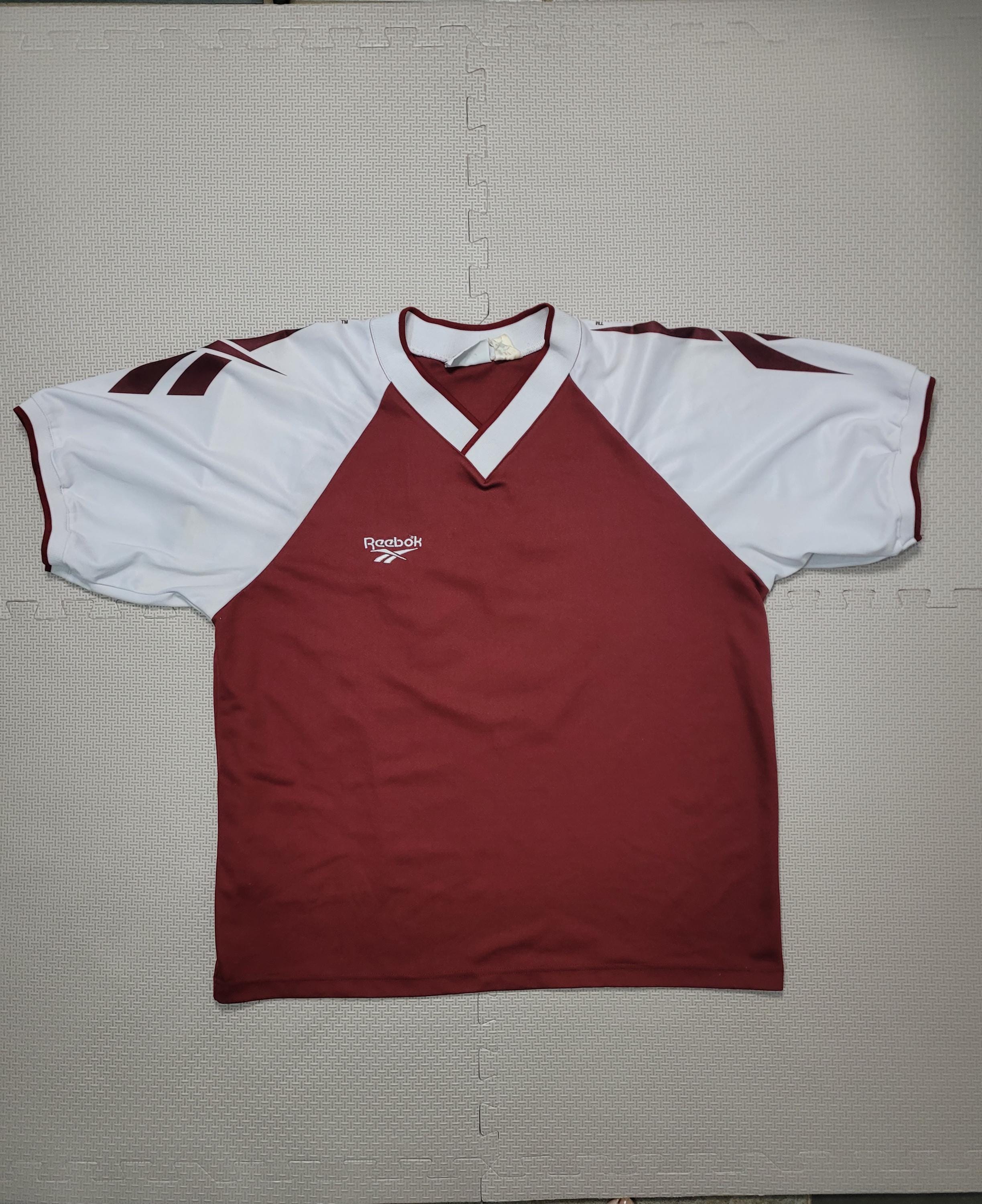 90s soccer サッカー tee ユーロ フットボール ビンテージ レトロ Vintage Barcelona 90's Home Retro Soccer Jersey Koeman #4