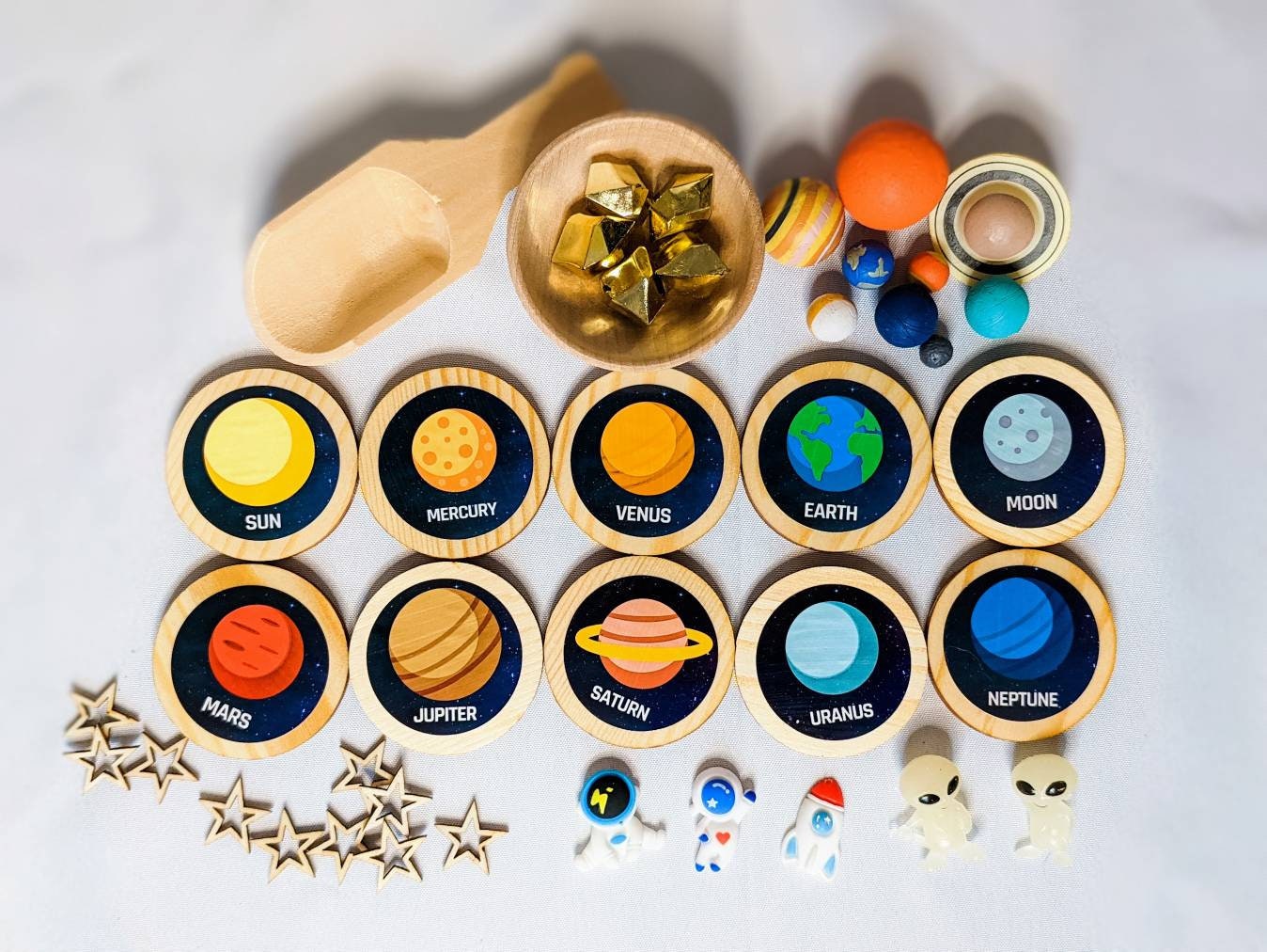 Outer Space Sensory Bin Pour and Play: Planets, Astronauts, Galaxy Rice ...