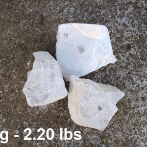 Calcium Oxide Stones 1 Kg - 2.20 lbs CaO Natural Quicklime Portugal Lime Pure