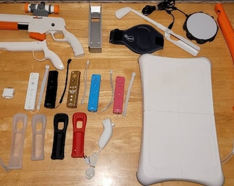 Nintendo Wii Controllers & Accessories