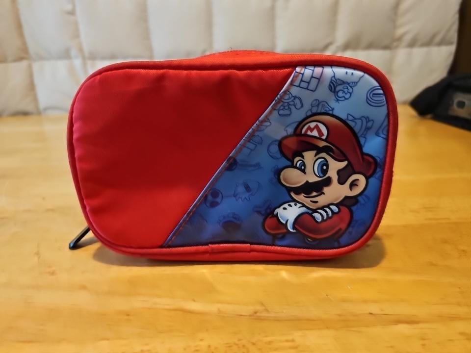 【新品・未開封品・箱あり】Mario Nintendo DS Holder Super Mario Mario Nintendo DS Holder 12 Figure Global Holdings