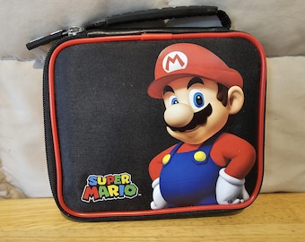 Estuche oficial de Super Mario 3DS