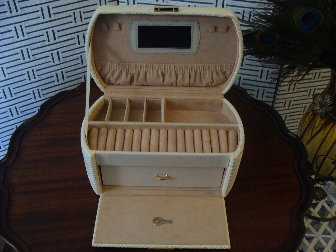 Vintage Tuscan Designs Travel Jewelry Box/case Wonderful Etsy