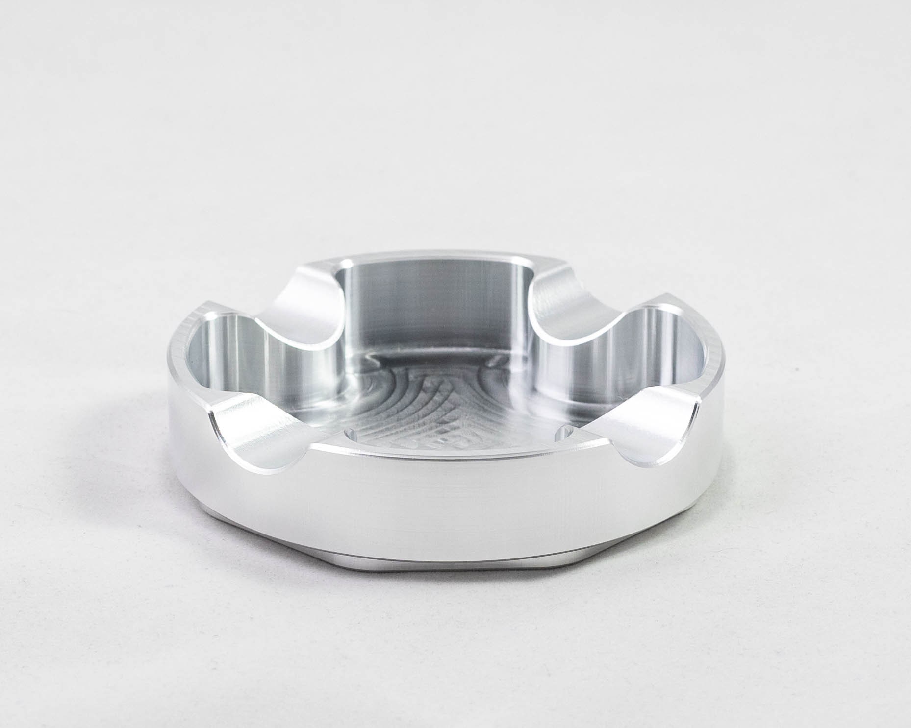 洋書 Compacts and Smoking Accessories Smoke Space - Cigarette Case - Lighter - Smoking Accessories