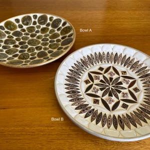 Ciotole decorative in mosaico moderno di metà secolo / Arredamento per la casa anni &#39;60 / Probabilmente giapponese / Bellarine Bazaar