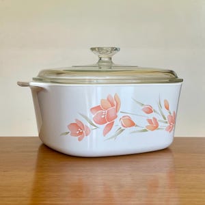 Vintage Corning Ware 3L Square Casserole Dish | Pyrex Lid | Rare 1980s ‘Peach Floral’ Design | Excellent Condition | Bellarine Bazaar