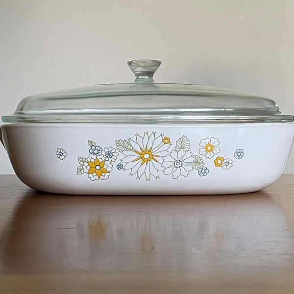 Vintage 10” Corning Ware “Frying Pan” with Pyrex Lid | “Floral Bouquet” | Hard-to-Find Size and Style | 1970s Australia | Bellarine Bazaar