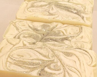 White Lily & Aloe Handmade Bar Soap, 4.5oz
