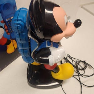 Teléfono de viaje vintage de Mickey Mouse Tyco de los años 80, con mochila, caja e instrucciones. imagen 6
