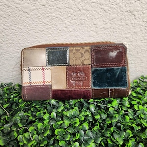 COACH Signature Holiday Patchwork Wallet Leather & Suede Rare Fair Condition