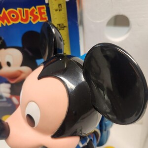 Teléfono de viaje vintage de Mickey Mouse Tyco de los años 80, con mochila, caja e instrucciones. imagen 3