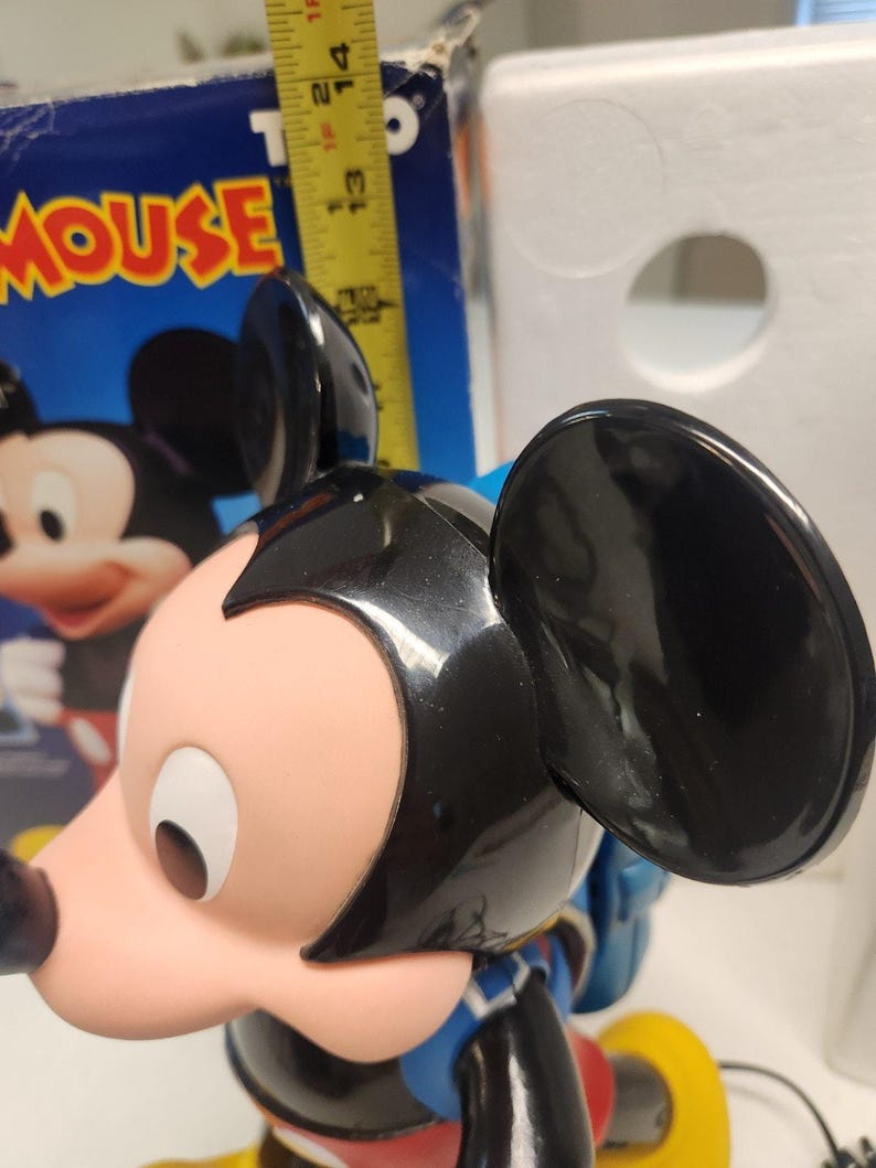 Teléfono de viaje vintage de Mickey Mouse Tyco de los años 80, con mochila, caja e instrucciones. imagen 3
