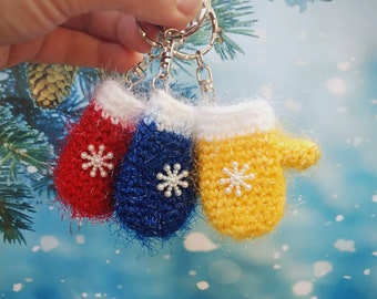 MITTENS CROCHET PATTERN - Easy Free tutorial Christmas Decorations and Tree Toys for Beginners, Mitten keychain, crochet small mittens