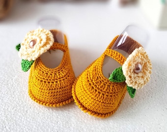 Crochet Baby Shoes Pattern, Newborn Slippers, Crocheted Sandals for Girls, English Patterns, Easy Crochet Baby Bootie Pattern