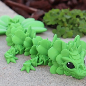 Baby Lucky Clover Dragon, Articulated, Fidget Toy, Great Gift, Customizable Color, Saint Patrick's Day