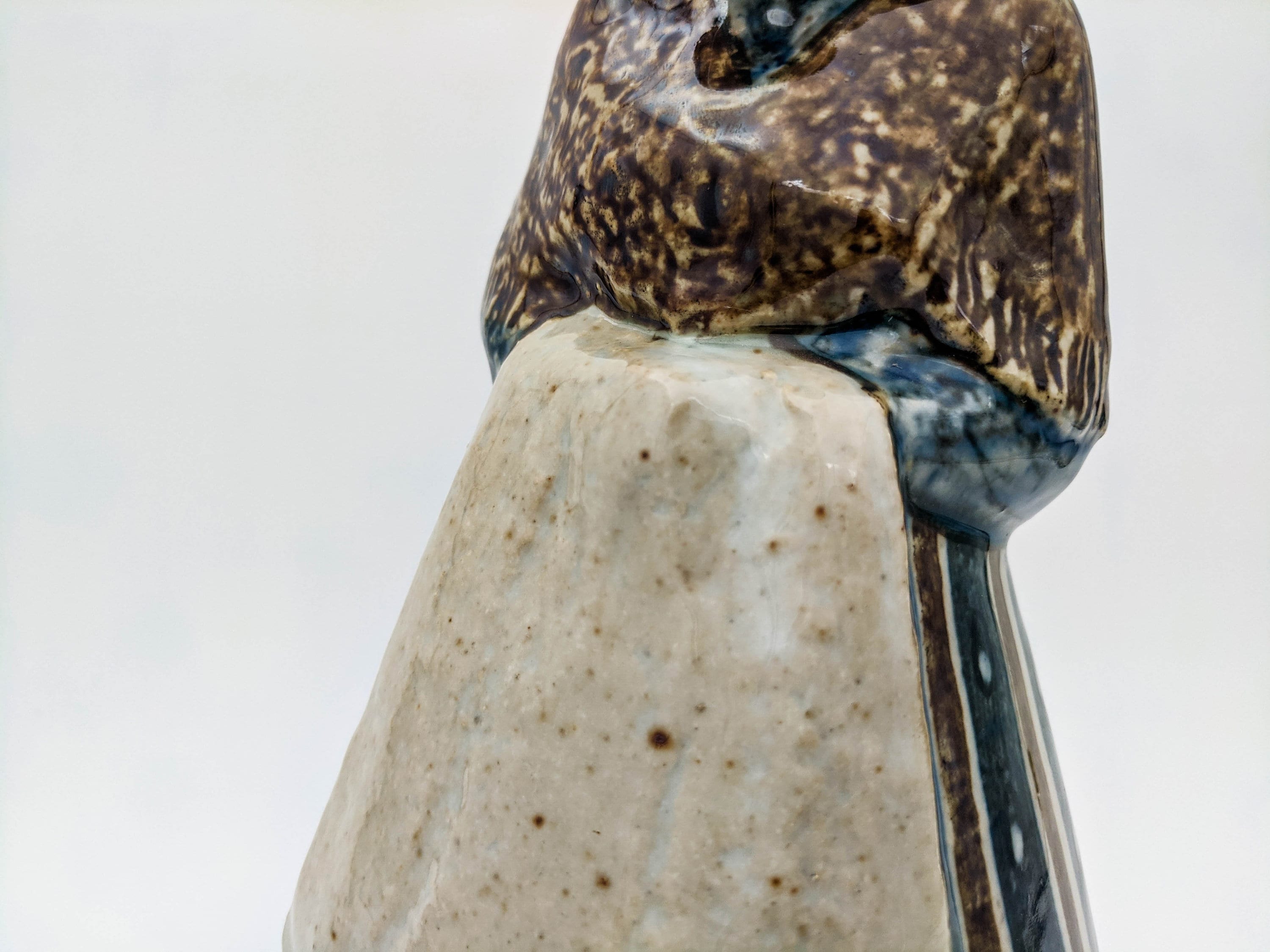 ビング＆グロンダールの大きなヴィンテージ磁器の置物 - 民族衣装を着