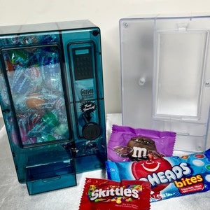 Candy Vending Machine | Gifts for Kids, Candy, Office Candy, Sweet Treats, Snacks, Mini Vending Machine, Table Top Candy Dispenser