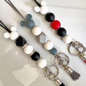 Mickey Ear lanyard, Disney lanyard, MOUSE Bead Lanyard, ID Card holder lanyard #Lanyard #IDholder #ticket holder