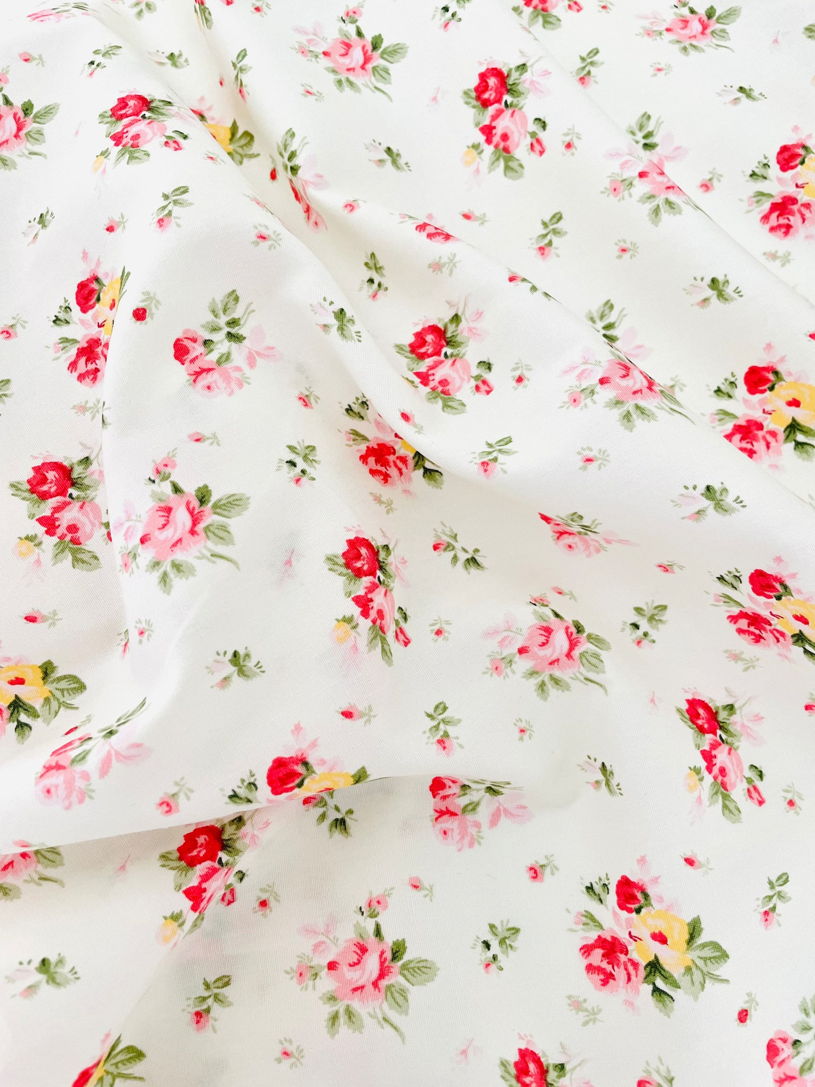 Rose Pattern Floral Fabric - Ivory - 100% Cotton Poplin - Rose & Hubble ...