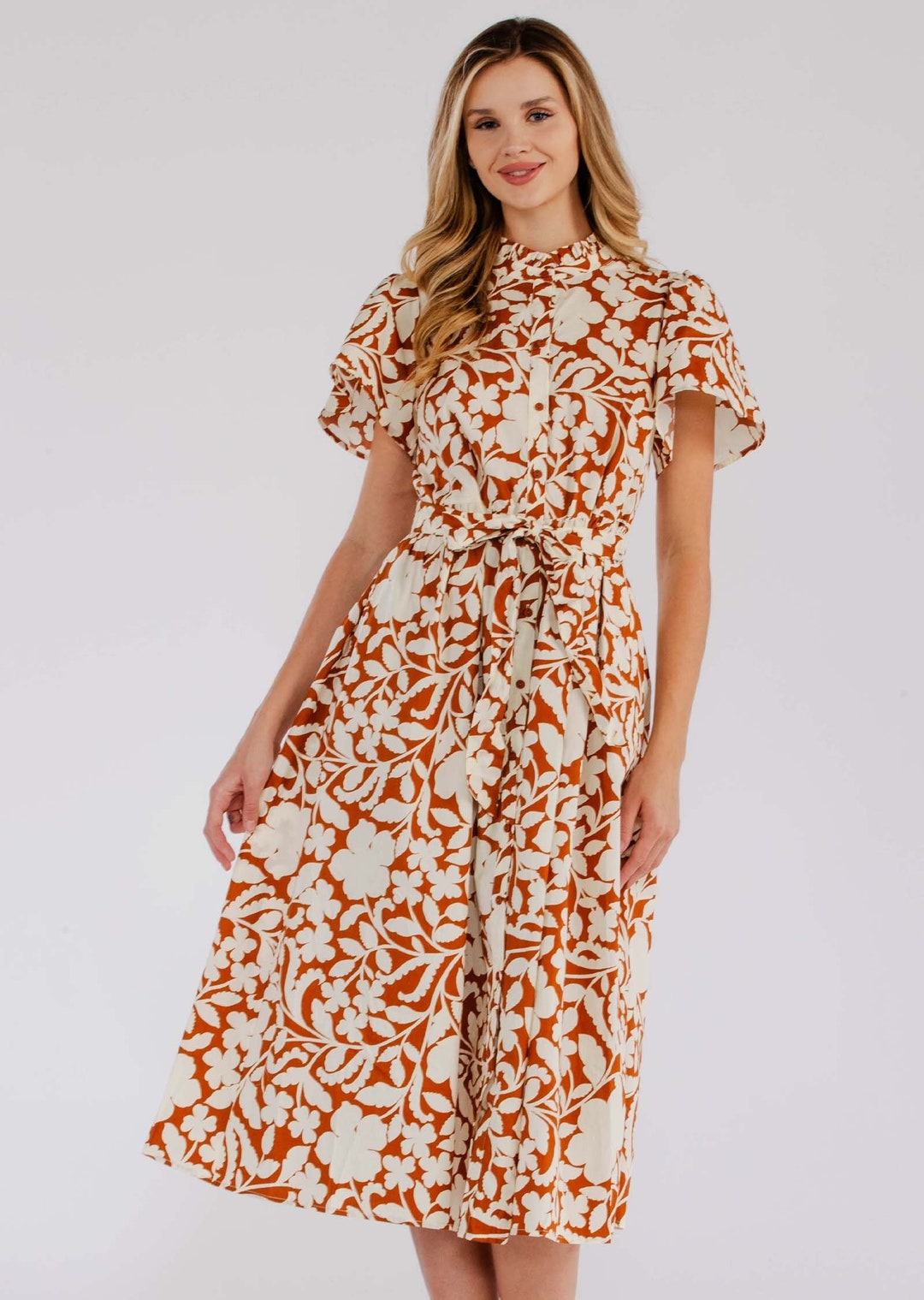 Floral Print Buttoned Belted Dress