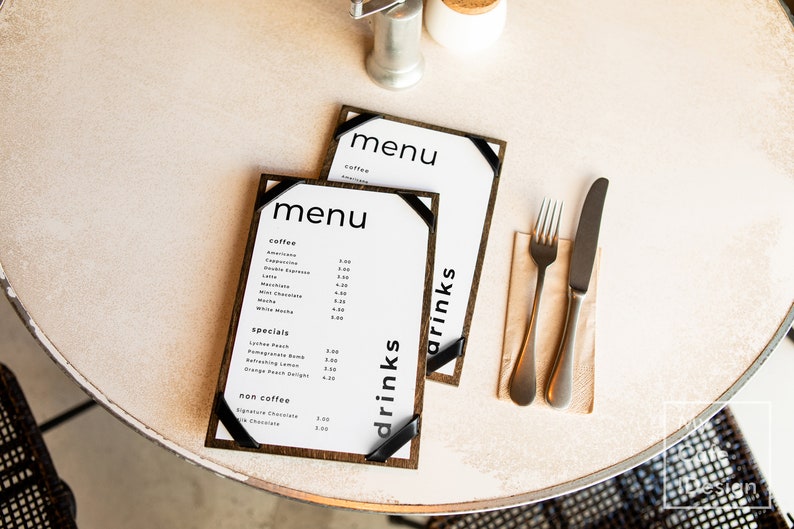 Minimalist Menu Holders With Leather Corners For Restaurant