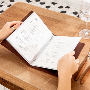 Couverture de menu en cuir, support de menu de restaurant avec logo, menu avec pochettes, livre de menus personnalisé de bar de café, chemise de menu personnalisée, livrets de menus