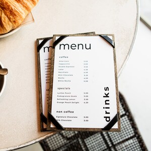 Elegant Wooden Menu Holders With Leather Corners For Restaurant