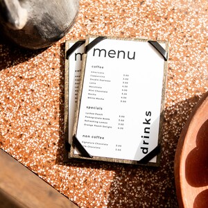 Wooden Menu Holders With Leather Corners For Restaurant