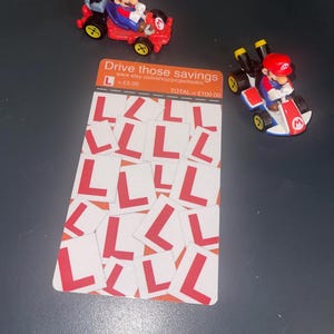 Rijbewijstoets Besparingsuitdaging. Besparingen, uitdagingen, geld, planner, mappen, A6-besparingen, budgettering, planner, dagboek, dagboek