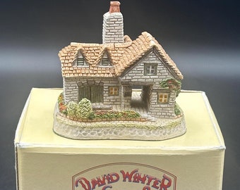 Vintage Lilliput Lane Cottages Miniatures by David Winter Great