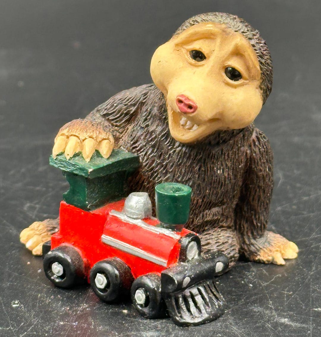 Vintage Doverdale Mole Marty Had A Train D132 Collectable - Etsy