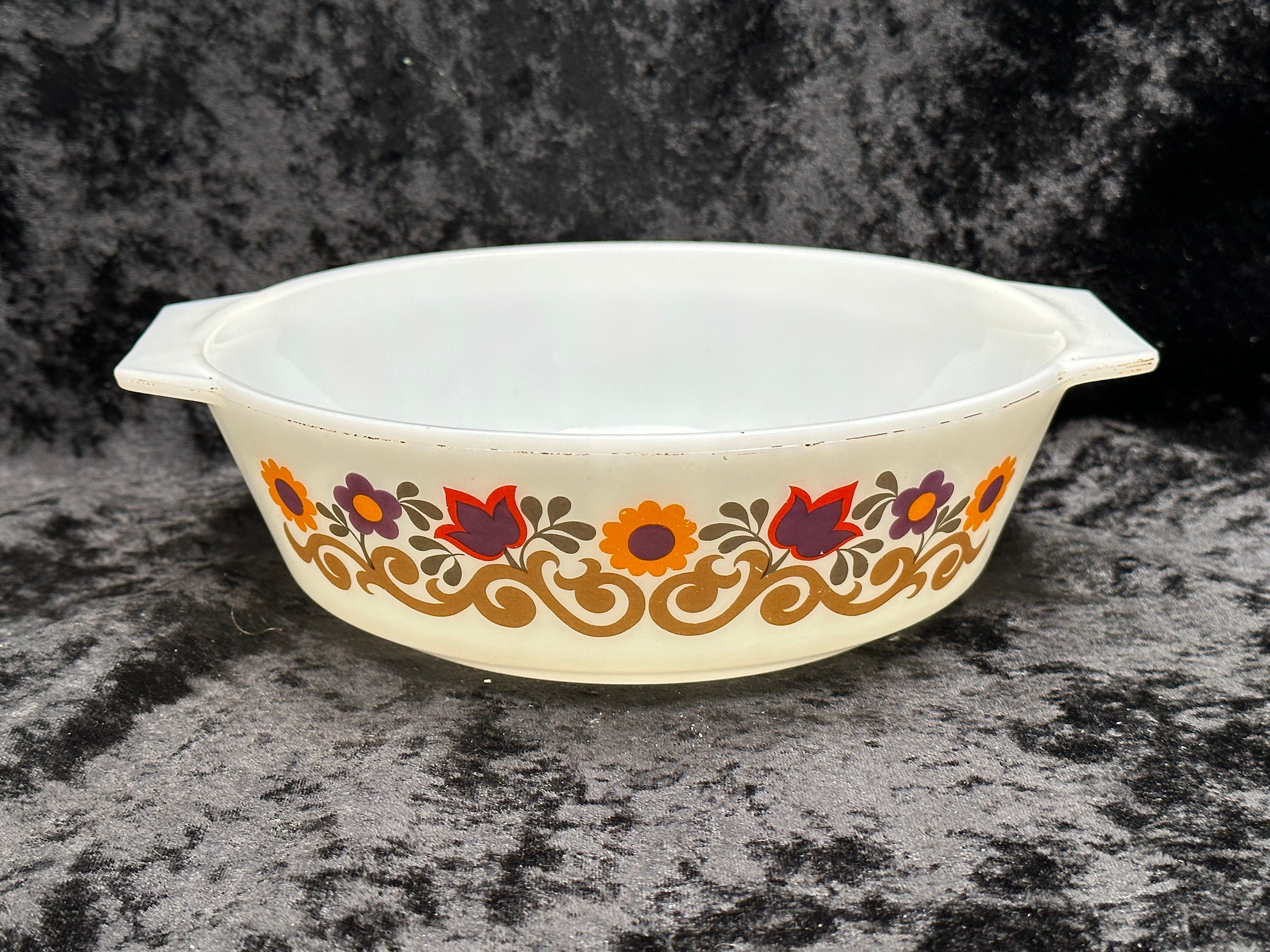 JAJ Pyrex Casserole Dish Briarwood Vintage Retro 7.3/4