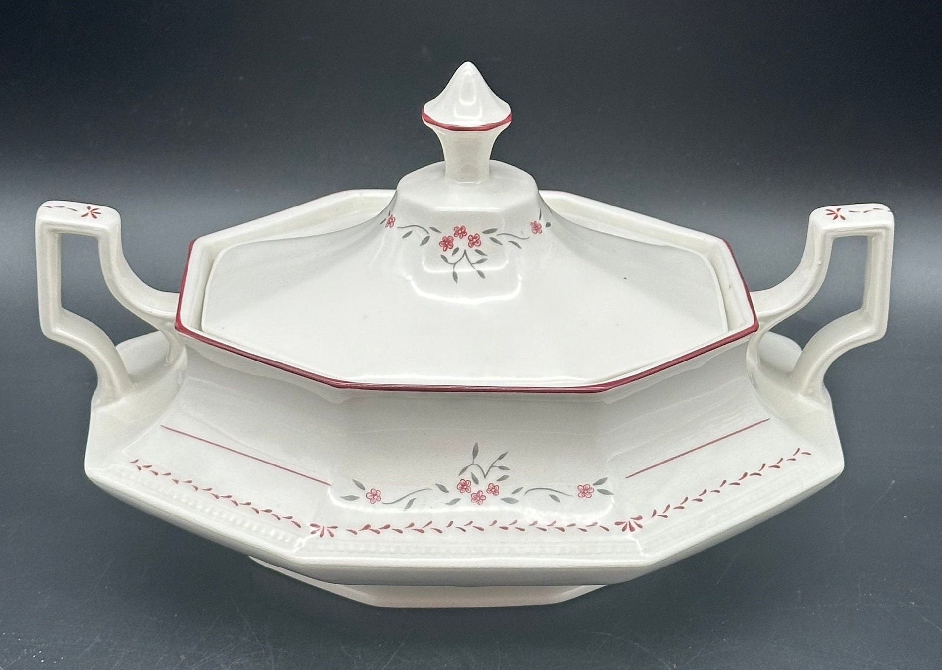 Johnson Brothers Soup Tureen - Etsy