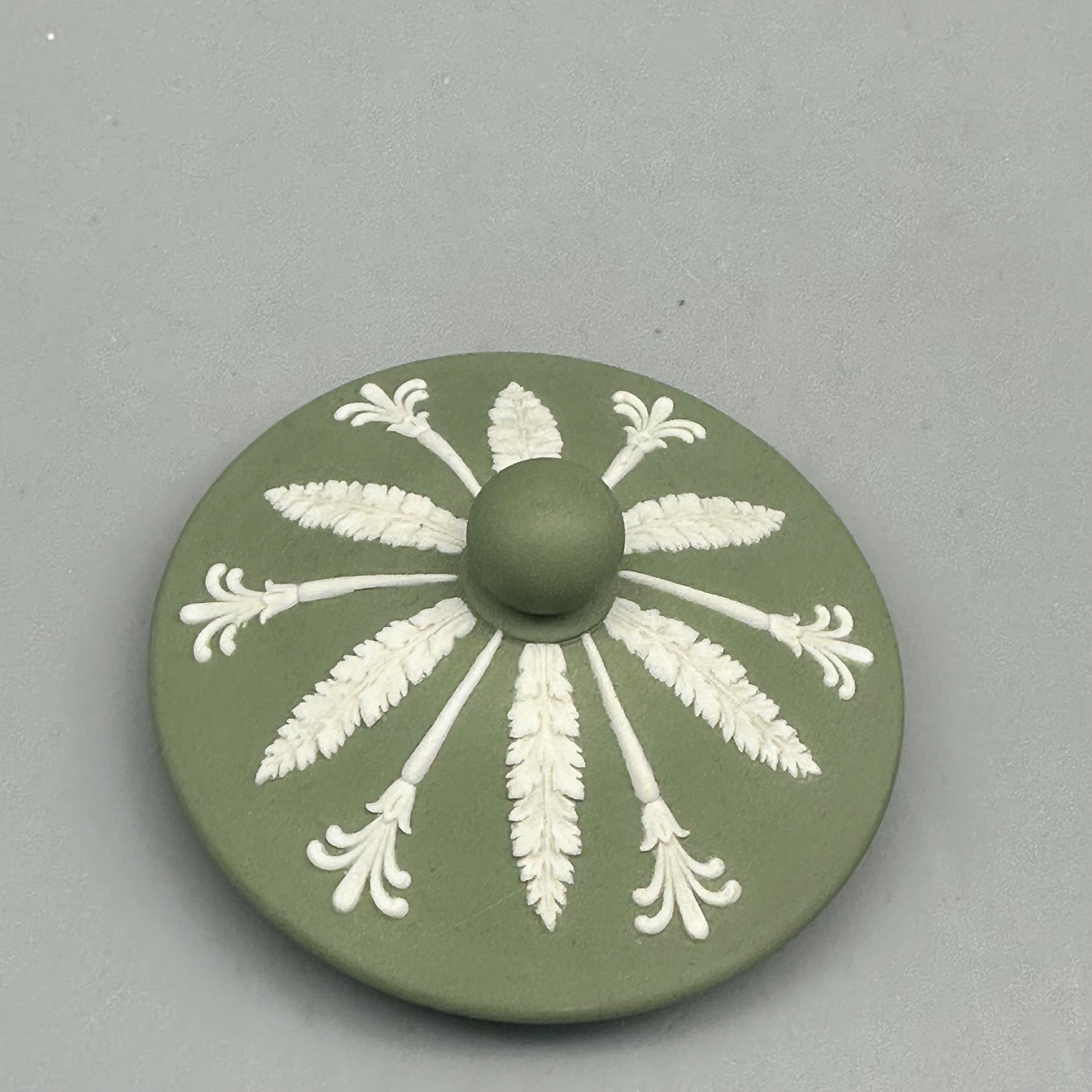 Vintage Wedgwood Green Jasperware Pottery Lidded Sugar Bowl - Etsy
