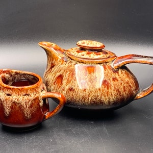 fosters pottery brown honeycomb teapot and creamer