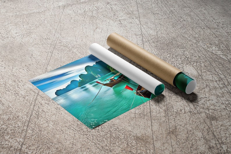 K&ouml;nnte beinhalten: Ein aufgerolltes Poster mit einem tropischen Landschaftsbild mit einem Langboot auf t&uuml;rkisfarbenem Wasser. Das Poster ist teilweise ausgerollt und wird von einer braunen Papprolle gehalten.