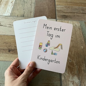 Meine erster Tag im Kindergarten Kinder Baby Meilensteinkarte Postkarte DINA6 Geschenk Geburt Kita Eingewöhnung