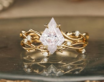 Vintage Kite Moissaniet verlovingsring set: gedraaide blad wijnstok bruidsring