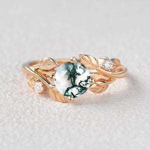 Round cut green moss agate ring vintage yellow gold leaf nature inspired unique engagement ring five stone diamond bridal wedding ring women