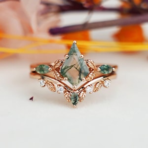 Natural Kite Green Moss Agate Ring- Sterling Silver Ring Natural Agate Engagement Ring Promise Ring Green Gemstone- Anniversary Gift For Her