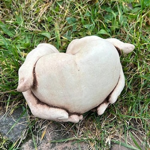 Statue de coeur en béton, sculpture de coeur en pierre, symbole de l&#39;amour, cadeau romantique en béton, coeur dans les mains, ornement d&#39;amour réaliste, décoration de mariage
