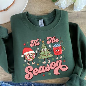 Tis The Season Shirt, Cute Christmas T-shirt, Merry Christmas, Xmas Gift, Santa Tee, Retro Holiday Shirt, Winter Sweatshirt