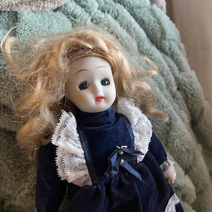 Haunted Doll - Cindy - Positive/Active/Sweet