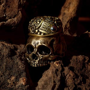 Tinteiro em forma de caveira de latão: decoração gótica para mesa de caligrafia Memento Mori.
