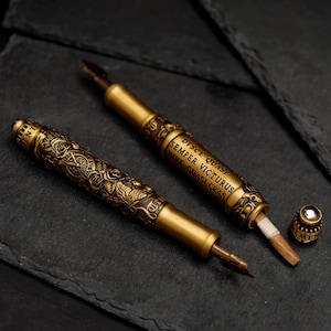 Memento Mori Messing Totenkopf Dip-Pen, einzigartige Dip-Pen für Kalligraphie, Gothic Vanitas Touch, Vintage Style, handgefertigt, Schreibgerät