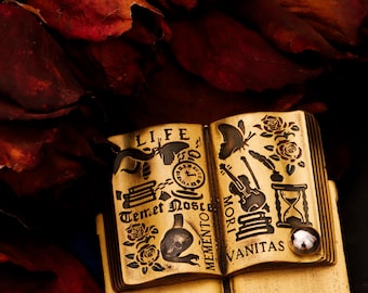 Handmade Memento Mori Skull Pen Rest: Vanitas Desk Decor