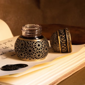 Infinite Stars; Seljuks Ink Bottle, Fountain Pen Ink Bottle, Calligraphy, Handwriting, Lettering, Dark Academia, Bujo, Drawing, ink miser